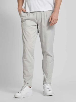 Spodnie z wpuszczanymi kieszeniami model ‘TINO’ BRAX