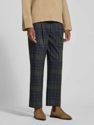 Spodnie z zakładkami w pasie o kroju regular fit z kantami Barbour Granatowy