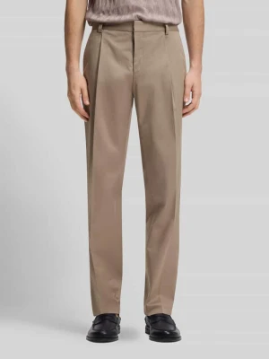 Spodnie z zakładkami w pasie o kroju slim fit z mieszanki bawełny model 'GENRICH' HUGO