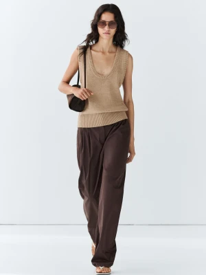 Spodnie Z Zaszewkami Z Mieszanki Bawełnianej Popeliny - Czekoladowy - Massimo Dutti - Female