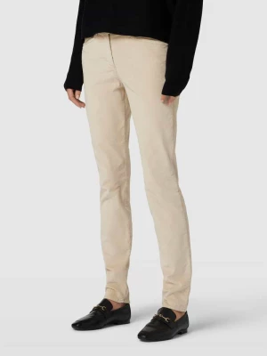 Spodnie ze sztruksu w jednolitym kolorze model ‘SHAKIRA’ BRAX