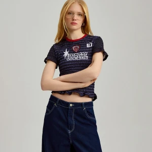 Sportowa koszulka w paski z nadrukiem Unreal House