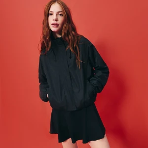 Sportowa kurtka z kapturem czarna House