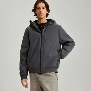 Sportowa kurtka z kapturem grafitowa House