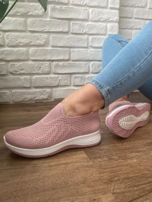 Sportowe buty sneakersy wsuwane różowe Kondor