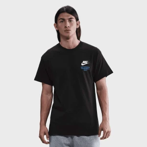 Nike Sportswear Athletic Short Sleeve Tee mężczyźni T-Shirty i Polo czarny rozmiar Odzież