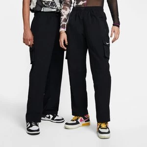 Sportswear Essential High-Rise Woven Cargo Pants, markiNike, Bojówki, w kolorze czarny, rozmiar: