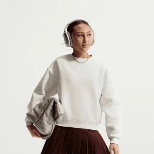 Sportswear Studio Boxy Fleece Crew-Neck Jordan beż