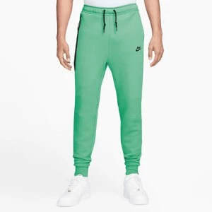 Sportswear Tech Fleece Jogger, markiNike, Spodnie dresowe, w kolorze zielony, rozmiar: