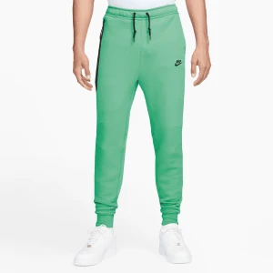 Zdjęcie produktu Sportswear Tech Fleece Jogger, markiNike, Spodnie dresowe, w kolorze zielony, rozmiar: