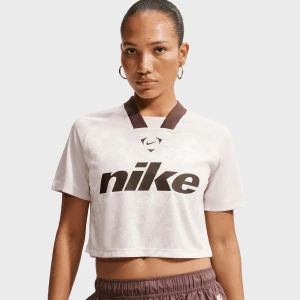 Sportswear Trend Football Crop Top Nike beż