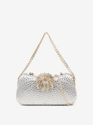 Srebrna Cyrkoniowa Torebka Kopertówka z Kwiatową Aplikacją i Łańcuszkiem Fessavia