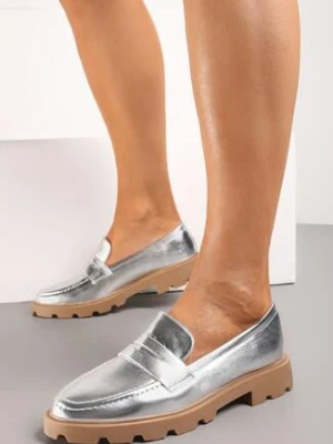 Srebrne Klasyczne Mokasyny z Ozdobnymi Przeszyciami Shonelle
