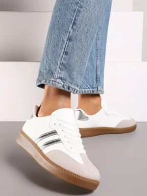 Srebrne Sneakersy na Płaskiej Podeszwie z Geometrycznym Zdobieniem Irinis