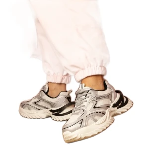 Srebrne sneakersy sportowe na grubej podeszwie srebrny Inna marka