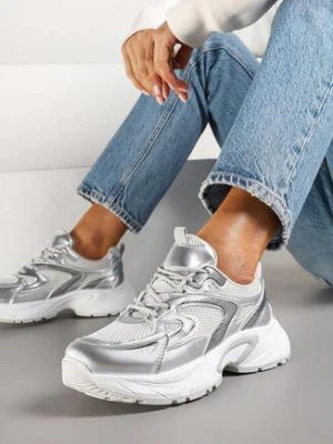 Srebrne Sneakersy z Geometrycznym Zdobieniem Leanielis