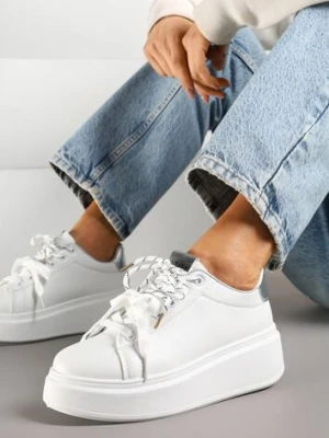 Biało-Srebrne Sneakersy z Podwójnym Sznurowaniem Zdivoria renda