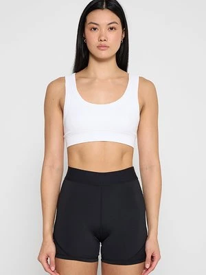 Stanik sportowy z lekkim wsparciem Stronger