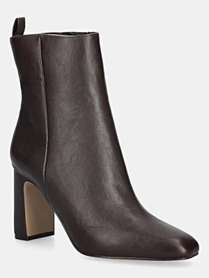 Steve Madden botki Adelisa damskie kolor brązowy na słupku 11002626