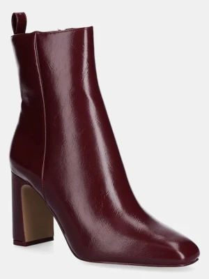 Steve Madden botki Adelisa kolor bordowy na słupku 11002626