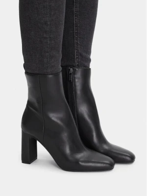 Steve Madden Botki Adelisa SM11002626 Czarny