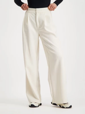 Steve Madden Spodnie "Isabella" w kolorze kremowym rozmiar: L