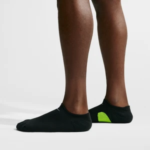 Stopki do biegania Nike Run o średniej grubości (1 para) - Czerń