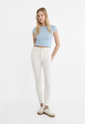 Stradivarius 1400 Jeansy skinny fit z normalnym stanem  Biały