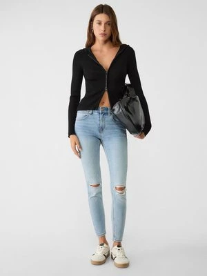 Stradivarius 1420 jeansy skinny fit z niskim stanem  JASNONIEBIESKI DENIM