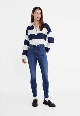 Stradivarius 1430 Jeansy typu push-up  Denim