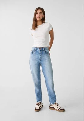 Stradivarius 1460 Jeansy mom fit  Niebieski denim