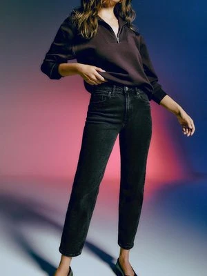 Stradivarius 1465 Jeansy mom fit typu slim  CZARNY DENIM