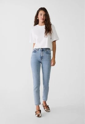 Stradivarius 1465 Jeansy mom fit typu slim  Niebieski denim