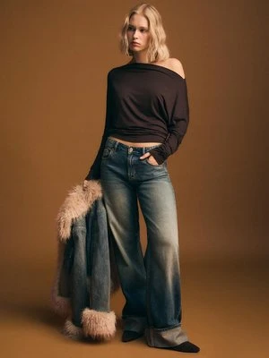 Stradivarius Asymetryczna koszulka modal  Brązowy