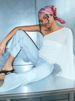 Stradivarius Asymetryczna peleryna  Ecru