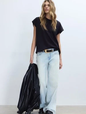 Zdjęcie produktu Stradivarius B06 Koszulka basic z obniżoną linią ramion  Czarny