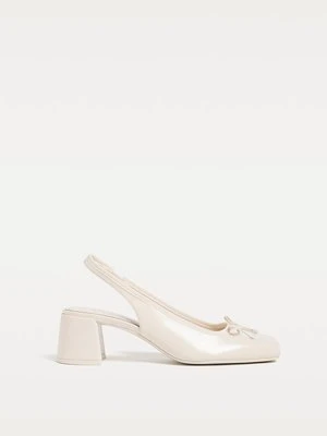 Stradivarius Baletki na obcasie z kokardą  BIAŁY