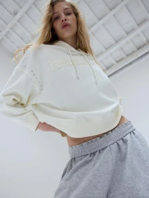 Stradivarius Bluza z Kapturem, haftem i ćwiekami  Ecru