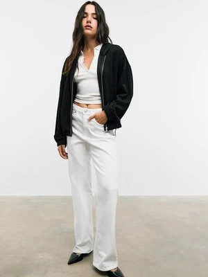 Stradivarius Miękka bluza z Kapturem i bufiastym wykończeniem  Czarny