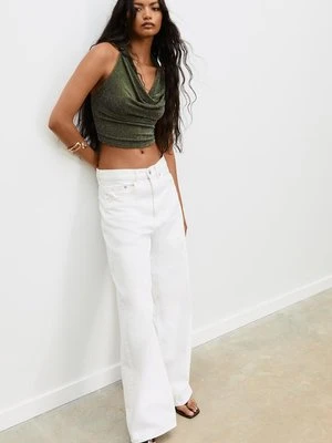 Stradivarius Top halter z połyskiem  0-526