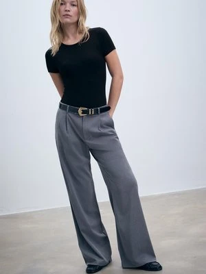 Stradivarius Body basic z okrągłym dekoltem  Czarny