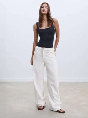 Stradivarius Body poliamidowe z dekoltem kwadratowym  Czarny