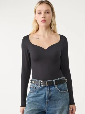 Stradivarius Body z dekoltem w serce  Czarny