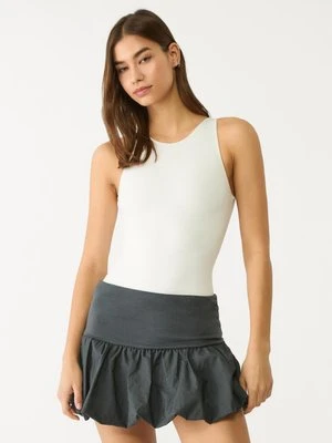 Stradivarius Body z poliamidu z dekoltem halter  Ecru