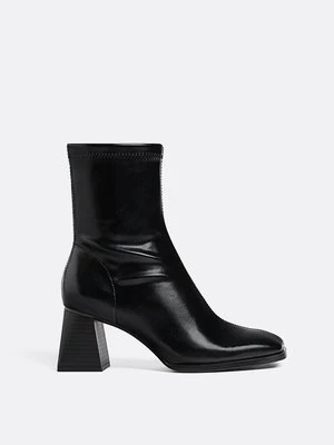 Stradivarius Botki na średnim obcasie stretch  Czarny