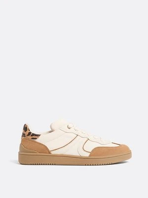 Stradivarius Buty codzienne z nadrukiem  Dwukolorowy
