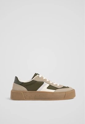 Stradivarius Buty sportowe na platformie  Khaki