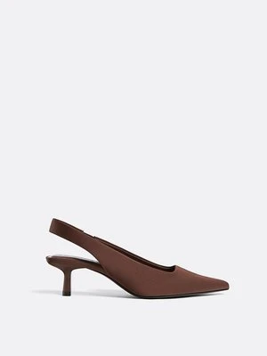 Stradivarius Czółenka kitten destalonados  BRĄZOWY