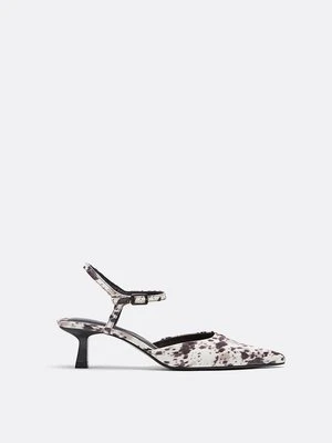 Stradivarius Czółenka we wzory  WIELOKOLOROWY