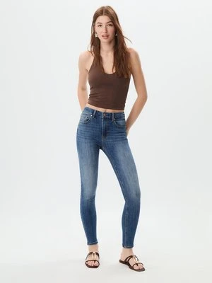 Stradivarius D07 Jeansy skinny fit z regularnym stanem  NIEBIESKI DENIM OVERDYED